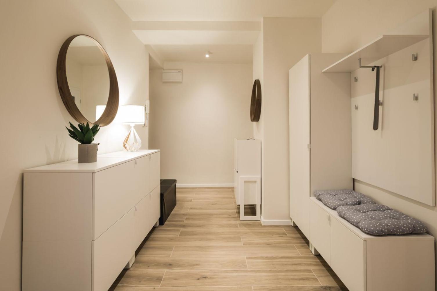 Flexihome Sk - Tolsteho - Free Parking On The Street - 2 Bedrooms Kosice Phòng bức ảnh
